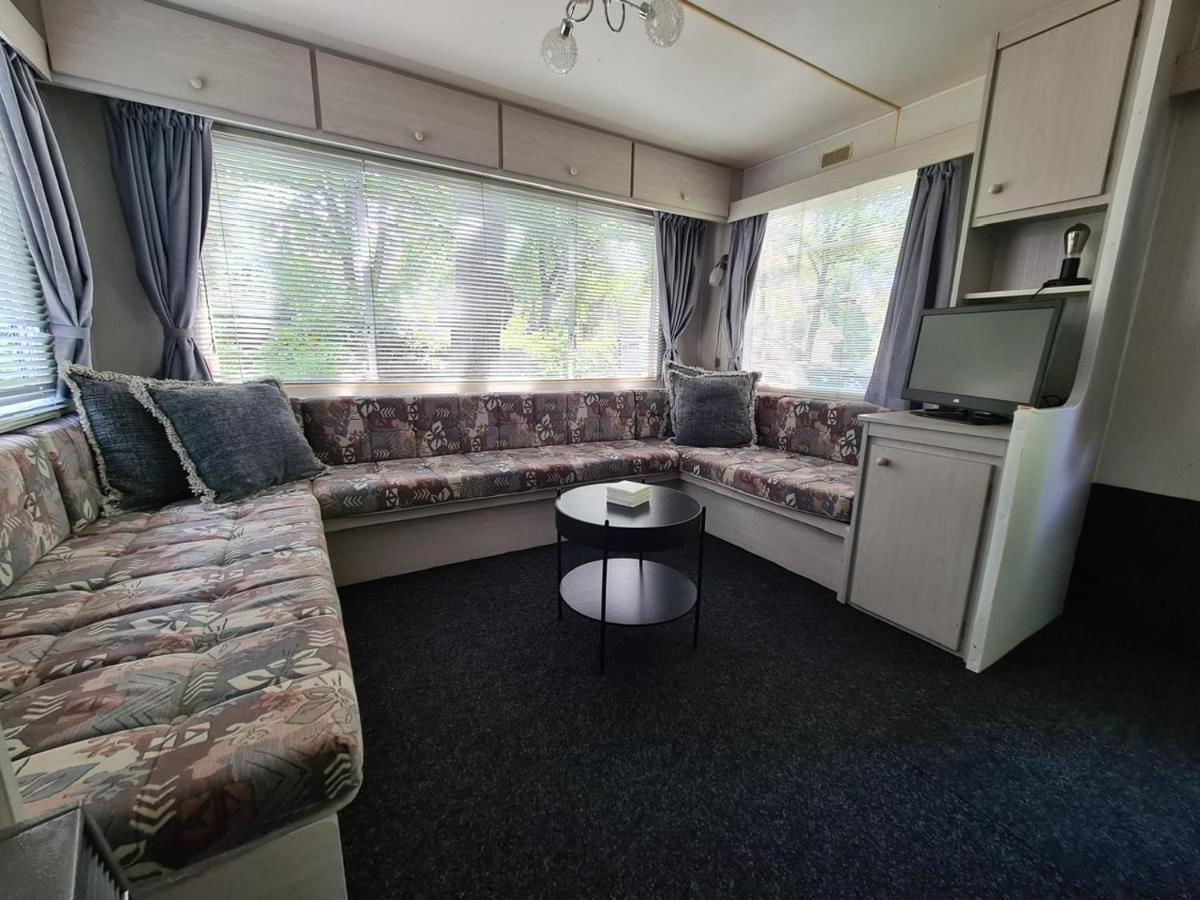 Отель Stacaravan Verhuur Drenthe Eext Экстерьер фото